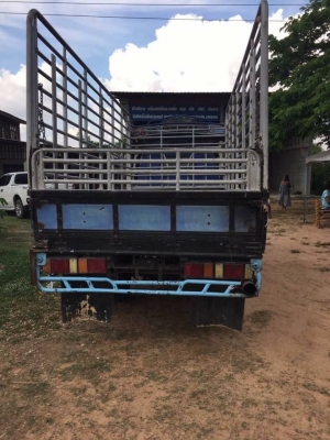 ISUZU NKR57L ราคา 255,000 บาท เครื่อง 4BE1-110 แรง หัวบาง ยางดี คัสชีสวย กระบะยาว 4.2 เมตร พวงมาลัยเ