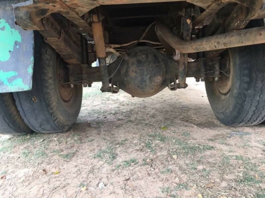 ISUZU NKR57L ราคา 255,000 บาท เครื่อง 4BE1-110 แรง หัวบาง ยางดี คัสชีสวย กระบะยาว 4.2 เมตร พวงมาลัยเ
