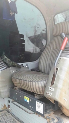 เก่านอก 1 ปี 875,000 KOBELCO SK135SR เครื่องดี ปั้มแรง โช่หนา เอวแน่น ไฟฟ้าครบ เอกสารอินวอยท์  รถอยู่ จ.ร้อยเอ็ด โทร 098-1862844 อ๊อฟ 101 ไอดีไลน์ ja5657