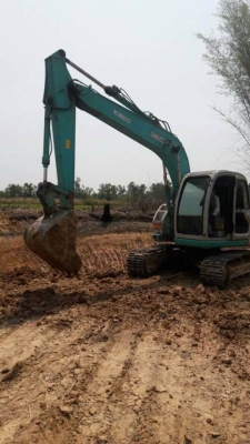 เก่านอก 1 ปี 875,000 KOBELCO SK135SR เครื่องดี ปั้มแรง โช่หนา เอวแน่น ไฟฟ้าครบ เอกสารอินวอยท์  รถอยู่ จ.ร้อยเอ็ด โทร 098-1862844 อ๊อฟ 101 ไอดีไลน์ ja5657