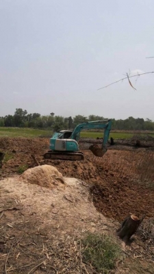 เก่านอก 1 ปี 875,000 KOBELCO SK135SR เครื่องดี ปั้มแรง โช่หนา เอวแน่น ไฟฟ้าครบ เอกสารอินวอยท์  รถอยู่ จ.ร้อยเอ็ด โทร 098-1862844 อ๊อฟ 101 ไอดีไลน์ ja5657