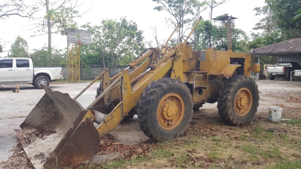 ขาย รถตัก CAT 910 เครื่องดี เกียร์ใหม่ ปั้มดี รถใช้งานได้ครับ ขาย รถตัก CAT 910 เครื่องดี เกียร์ใหม่ ปั้มดี รถใช้งานได้ครับ