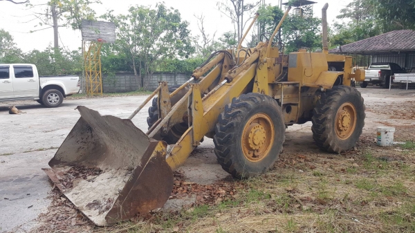 ขาย รถตัก CAT 910 เครื่องดี เกียร์ใหม่ ปั้มดี รถใช้งานได้ครับ ขาย รถตัก CAT 910 เครื่องดี เกียร์ใหม่ ปั้มดี รถใช้งานได้ครับ