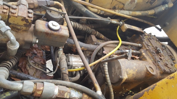 ขาย รถตัก CAT 910 เครื่องดี เกียร์ใหม่ ปั้มดี รถใช้งานได้ครับ ขาย รถตัก CAT 910 เครื่องดี เกียร์ใหม่ ปั้มดี รถใช้งานได้ครับ