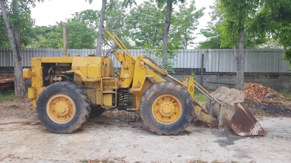 ขาย รถตัก CAT 910 เครื่องดี เกียร์ใหม่ ปั้มดี รถใช้งานได้ครับ