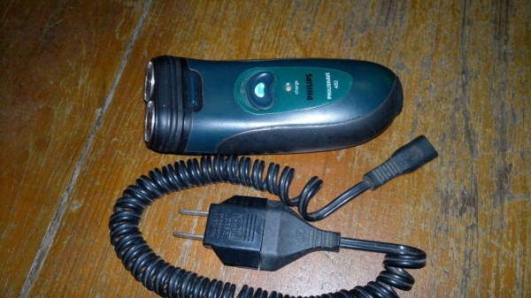 ขายถูก ที่โกนหนวด Philips