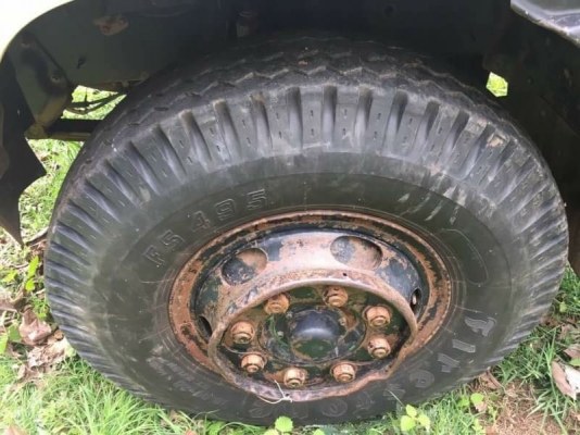 ขาย 1,050,000 บาท ISUZU FVZ33MZ2 สองเพลาดั้ม เครื่อง6HH1-Turbointer 230 ปี53 ดั้มสามมิตรลอนเฉียง เคร