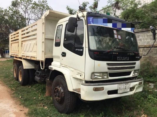 ขาย 1,050,000 บาท ISUZU FVZ33MZ2 สองเพลาดั้ม เครื่อง6HH1-Turbointer 230 ปี53 ดั้มสามมิตรลอนเฉียง เคร