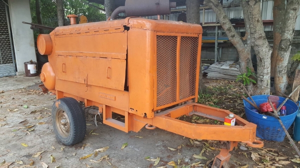 ขาย เครื่องปั้มลม MITSUI ขนาด 9 บาร์ แถมหัวแย็ก 1 ชุด เครื่อง HINO EC100 130 แรงม้า 6 สูบ ราคาต่อรองได้ครับ