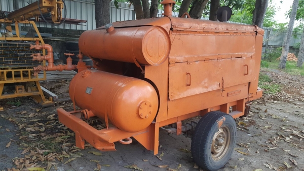 ขาย เครื่องปั้มลม MITSUI ขนาด 9 บาร์ แถมหัวแย็ก 1 ชุด เครื่อง HINO EC100 130 แรงม้า 6 สูบ ราคาต่อรองได้ครับ