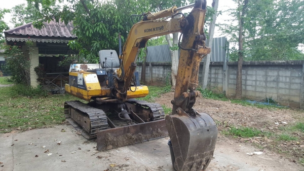 ขาย รถแบคโฮเล็ก KOMATSU PC20-5 เครื่องดี ปั้มดี ช่วงล่างแน่น รถใช้งานอยู่ครับ เอกสารใบซื้อขาย