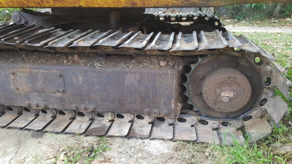 ขาย รถแบคโฮเล็ก KOMATSU PC20-5 เครื่องดี ปั้มดี ช่วงล่างแน่น รถใช้งานอยู่ครับ เอกสารใบซื้อขาย