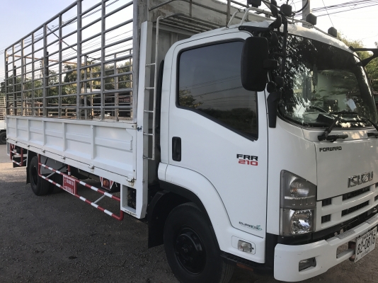 ขาย6ล้อISUZU FRR 210แรง จดปี56 ยูโร3 ไมล์40,000กิโลกระบะเหล็กพร้อมคอกยาว6.5เใตร