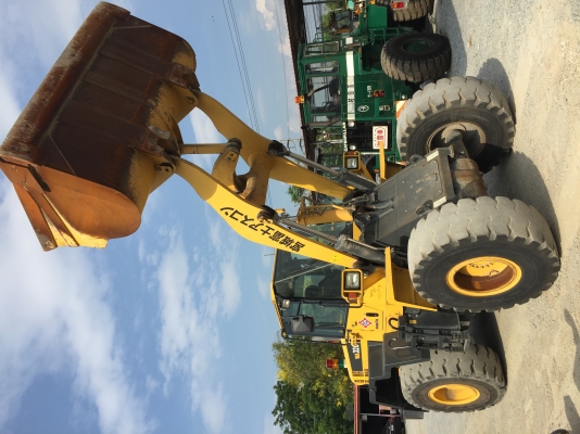 KOMATSU WA320-6 รุ่นใหม่กว่าห้างในไทย นำเข้าจากญี่ปุ่น สภาพดีมากสวยแบบเดิมๆมาเลยครับ
