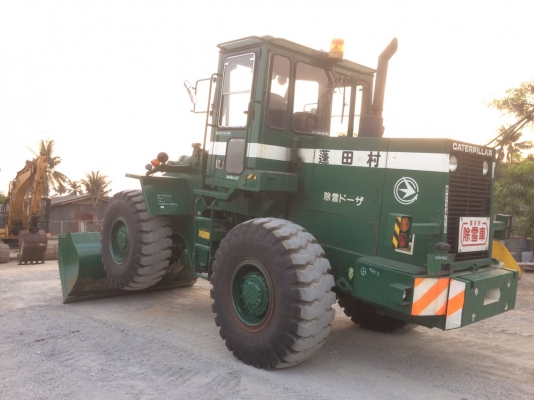 CATERPILLAR 936 นำเข้าจากญี่ปุ่น เหลี่ยมดี สีเดิมสวย เครื่องเกียร์แรง สมบูรณ์พร้อมใช้