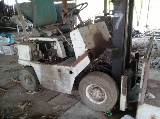 ขาย รถฟอร์คลิฟต์ NISSAN 1.5 ตัน เครื่องเบนซิน รถใช้งานได้ครับ