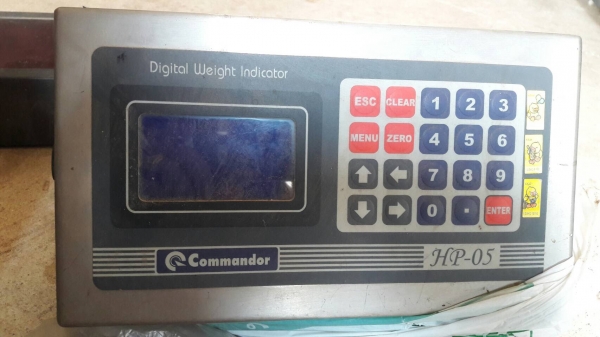 ขาย ตราชั่งขนาด 20 ตัน กว้าง 2.5 เมตร ยาว 5 เมตร อุปกรณ์มีครบ ราคาต่อรองได้ครับ