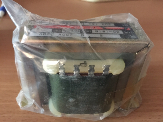 ขายหม้อแปลงไฟ 220v เป็น 12-20v เก่าญี่ปุ่น