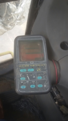 โคมัตสุpc300