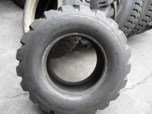 ยางหล่อ 12.5/70-16 ยางโครงสวยหล่อ พร้อมจำหน่ายแล้วครับ