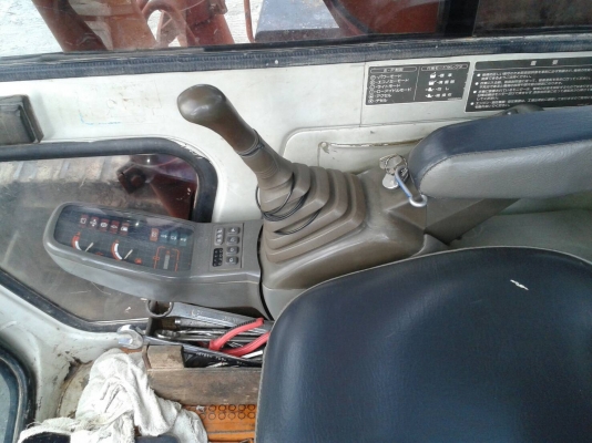 ขาย 735,000 รถเเบคโฮ HITACHI 120-2 คอนโทรสั้น รถเก่านอกแท้ เอกสารทะเบียน ไฟฟ้า แอร์ครบ ไลน์หัวเจาะพร้อม  จ.กรุงเทพมหานคร 090-772-3710 090-772-3708