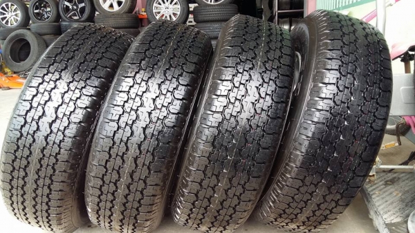 ขายล้อแม็กพร้อมยางป้ายแดง dmax 16&quot;