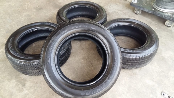 ขายยางป้ายแดง bridgestone dueler h/t 684ll 265/60r18 ขายยางป้ายแดง bridgestone dueler h/t 684ll 265/60r18
