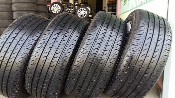 ขายล้อแม็กพร้อมยางป้ายแดง ford everest 20&quot;
