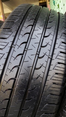 ขายล้อแม็กพร้อมยางป้ายแดง ford everest 20&quot;