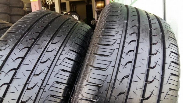 ขายล้อแม็กพร้อมยางป้ายแดง ford everest 20&quot;