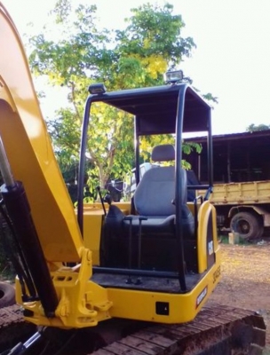 ขาย!! >>> CAT 45 พร้อมใช้งาน ช่วงล่างดี คอนโทรนสั้น <<< เบอร์ติดต่อ 098-7155789