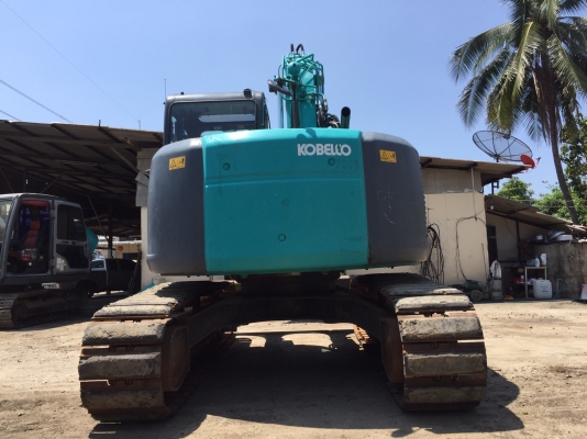 ขายKOBELCO SK135SR-1ES  YY04   มาใหม่  เก่าญี่ปุ่นแท้  มีผานดัน  มีลายแย๊ก  4,XXX  ชั่วโมง  สภาพสวยมากๆๆ  ลองระบบกันได้ทุกวัน  โทร  089-3818694  ดวงนภา