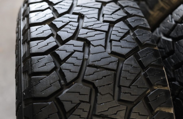 ยาง AT 265 65 17 ปี 15 ยาง AT 265 65 17 ปี 15