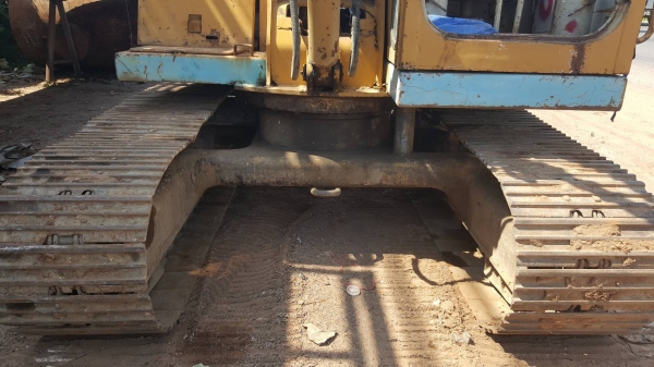 ขาย แบคโฮ KOMATSU 10 HT รุ่น 2 มีไลน์แย็กเรียบร้อย เครื่องแน่น ปั้มดี เอวไม่หลวม ช่วงล่างเต็ม เอกสารใบซื้อขาย