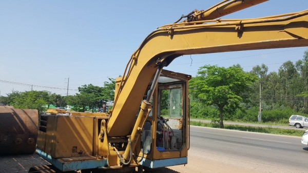 ขาย แบคโฮ KOMATSU 10 HT รุ่น 2 มีไลน์แย็กเรียบร้อย เครื่องแน่น ปั้มดี เอวไม่หลวม ช่วงล่างเต็ม เอกสารใบซื้อขาย
