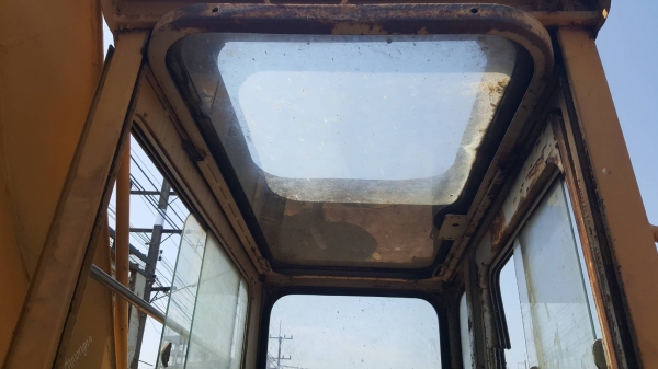 ขาย แบคโฮ KOMATSU 10 HT รุ่น 2 มีไลน์แย็กเรียบร้อย เครื่องแน่น ปั้มดี เอวไม่หลวม ช่วงล่างเต็ม เอกสารใบซื้อขาย
