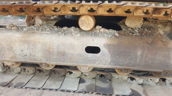 ขาย แบคโฮ KOMATSU 10 HT รุ่น 2 มีไลน์แย็กเรียบร้อย เครื่องแน่น ปั้มดี เอวไม่หลวม ช่วงล่างเต็ม เอกสารใบซื้อขาย
