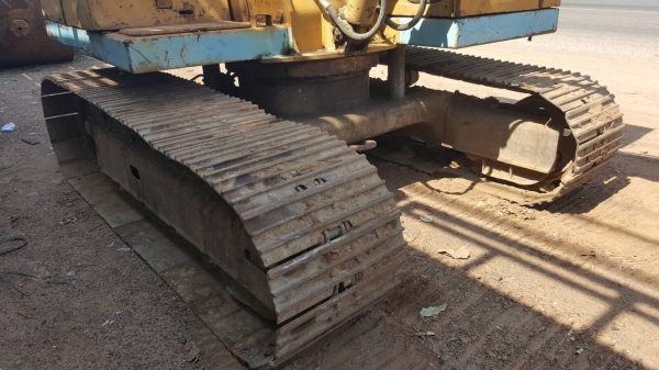 ขาย แบคโฮ KOMATSU 10 HT รุ่น 2 มีไลน์แย็กเรียบร้อย เครื่องแน่น ปั้มดี เอวไม่หลวม ช่วงล่างเต็ม เอกสารใบซื้อขาย