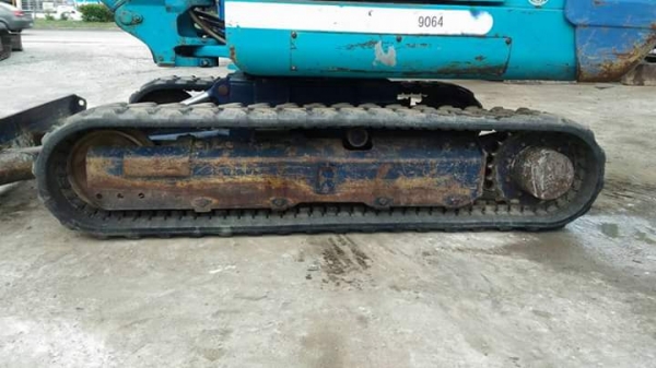 ขาย KUBOTA 035 -3  เก่าญี่ปุ่นแท้  สภาพสวย  ชั่วโมงน้อย  สนใจโทร  089-3818694  ดวงนภา