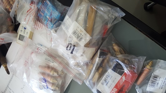 ขายอุปกรณ์หัวตัดแก๊ซมีหลายชิ้นเหมารวมราคาชิ้นละ 100 บาท ขายอุปกรณ์หัวตัดแก๊ซมีหลายชิ้นเหมารวมราคาชิ้นละ 100 บาท