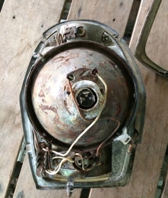 ไฟหน้าเบนซ์ 280s w108 BOSCH แท้ 12300 ไฟหน้าเบนซ์ 280s w108 BOSCH แท้ 12300
