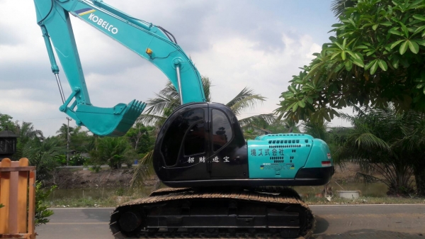 Kobelco 200 mark5 super