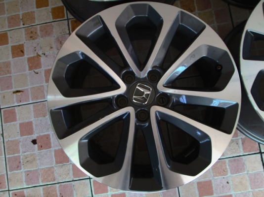 ขายล้อ ACCORD G9 ขอบ 18 ตัวท็อป 1ชุด สวยๆ ขายล้อ ACCORD G9 ขอบ 18 ตัวท็อป 1ชุด สวยๆ