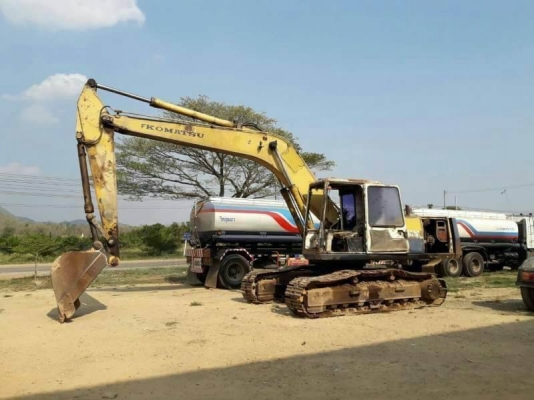 ขาย 385,000 KOMATSU  200 - 5 ซี่เรียลสูง 64913  เครื่องดี ปั้มดี  เอวแน่น  ช่วงล่างพอใช้รถทำงานอยู่   รถอยู่ นครปฐม โทร&amp;ไอดีไลน์ 0610710295