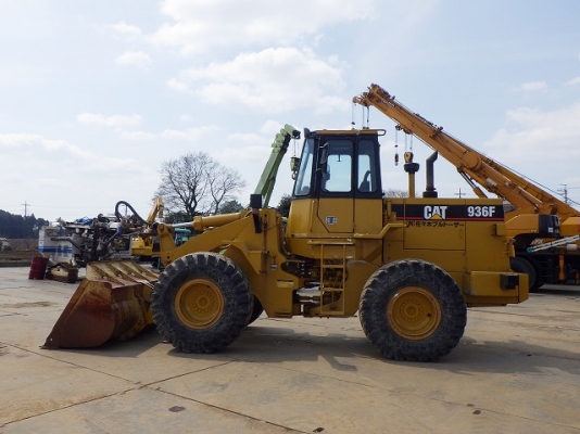รถตัก CAT 936F สภาพสวย นำเข้าจากญี่ปุ่น ราคาไม่แพงครับ รถตัก CAT 936F สภาพสวย นำเข้าจากญี่ปุ่น ราคาไม่แพงครับ