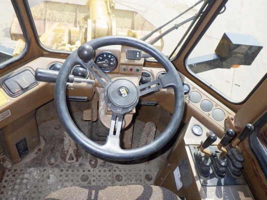 รถตัก CAT 936F สภาพสวย นำเข้าจากญี่ปุ่น ราคาไม่แพงครับ รถตัก CAT 936F สภาพสวย นำเข้าจากญี่ปุ่น ราคาไม่แพงครับ