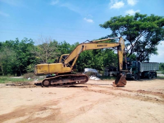 ขาย 650,000 KOMATSU PC200-6 เครื่อง KOMATSU  ไฟฟ้าครบ เครื่องดี ปั้มแรง เอวขยับนิดๆ ช่วงล่างดี อินวอยทร์   รถอยู่ นครปฐม โทร&amp;ไอดีไลน์ 0610710295