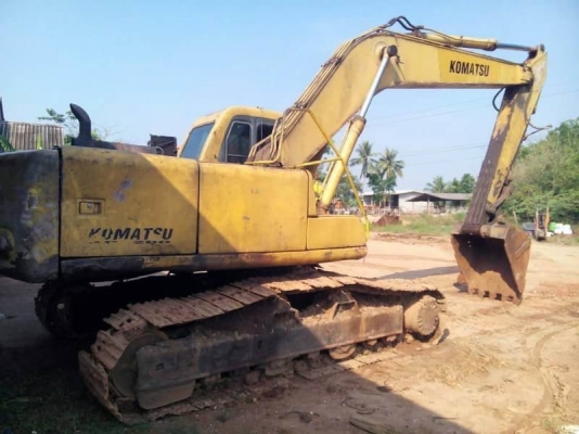 ขาย 650,000 KOMATSU PC200-6 เครื่อง KOMATSU  ไฟฟ้าครบ เครื่องดี ปั้มแรง เอวขยับนิดๆ ช่วงล่างดี อินวอยทร์   รถอยู่ นครปฐม โทร&amp;ไอดีไลน์ 0610710295