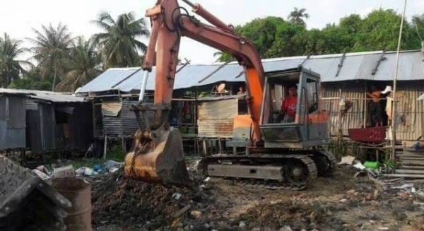 ขาย 265,000 KOMATSU pc 60-1 เครื่องดี ปั้มแรง ช่วงล่างแน่น รถพร้อมใช้   รถอยู่ สระบุรี โทร&amp;ไอดีไลน์ 0610710295
