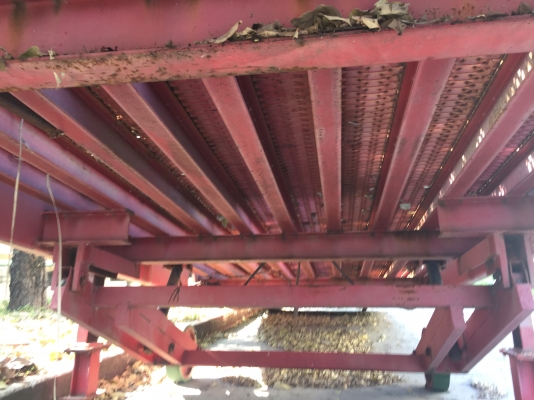 ทางลาดสำหรับโหลดสินค้าเข้าออกตู้คอนเทนเนอร์  สนใจสอบถาม 081-613-9080 คุณชุมพล